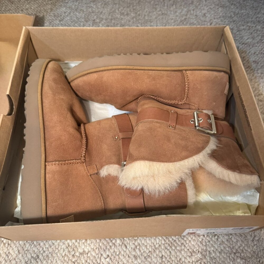 UGG Jaylyn Chestnut Suede Fur Cuff Buckle Ankle / Short Boots Size 10W w/ BOX!